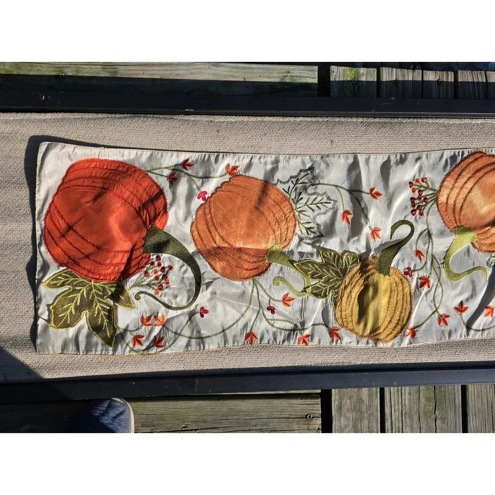 Embroidered Pumpkin Table Runner Fall Harvest Thanksgiving Decor 42.5x13 Cream